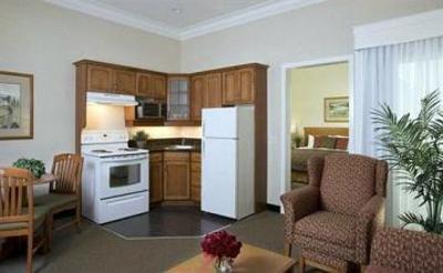 фото отеля BEST WESTERN Kelowna Hotel & Suites