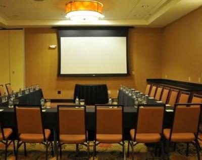 фото отеля Holiday Inn Hotel & Suites Denver Airport