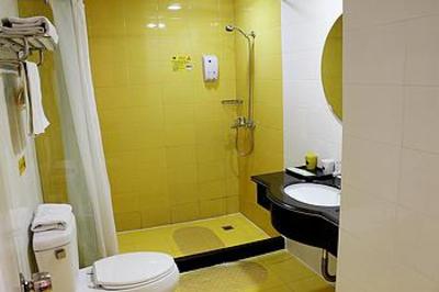 фото отеля Home Inn (Ningbo Xiaowen Street)