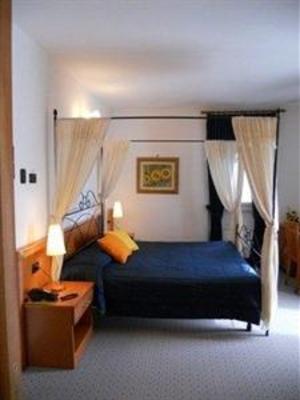 фото отеля Hotel Caffe' Garni le Corti
