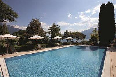 фото отеля Fairmont Le Montreux Palace