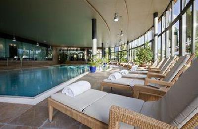фото отеля Fairmont Le Montreux Palace