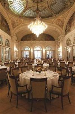 фото отеля Fairmont Le Montreux Palace