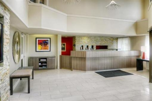 фото отеля Comfort Inn Newmarket