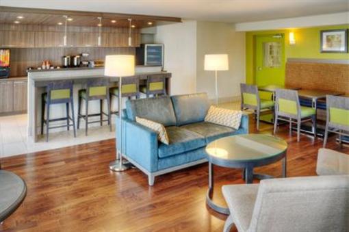 фото отеля Comfort Inn Newmarket