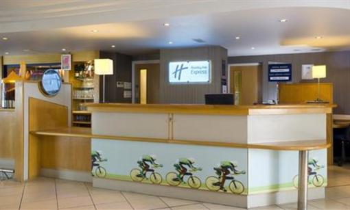 фото отеля Holiday Inn Express Luton Airport
