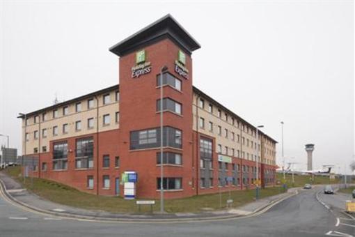 фото отеля Holiday Inn Express Luton Airport