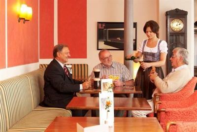 фото отеля Kurhotel Lauter Im Park