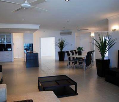 фото отеля Vue Luxury Apartments Trinity Beach