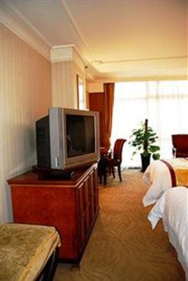 фото отеля Victoria International Hotel