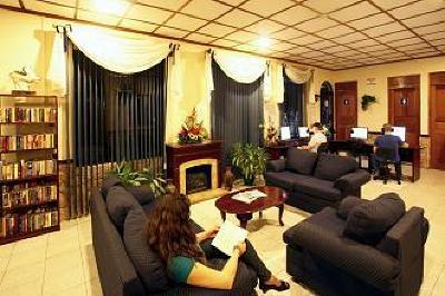 фото отеля Adventure Inn Hotel San Jose
