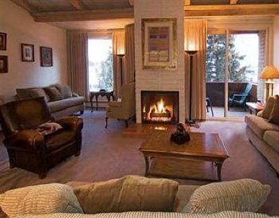 фото отеля Vail's Mountain Haus at the Covered Bridge