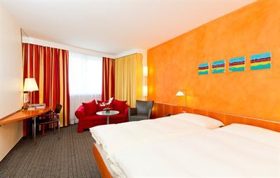 фото отеля Swiss Q Metropol Hotel