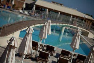 фото отеля Aquis Bella Beach