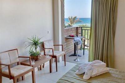фото отеля Aquis Bella Beach
