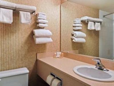 фото отеля Days Inn Saskatoon