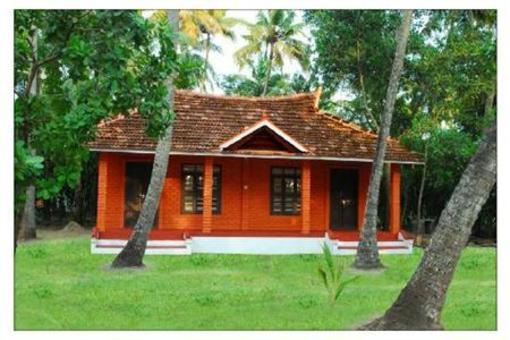 фото отеля Marari Fishermen Village Beach Resort