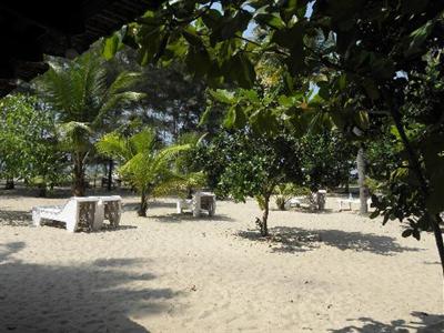 фото отеля Marari Fishermen Village Beach Resort