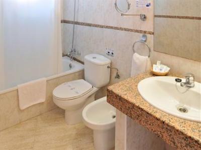 фото отеля Maritim Hotel Restaurant Calella