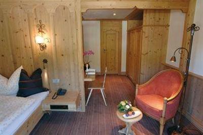 фото отеля Wellness & Spa Hotel Ermitage-Golf