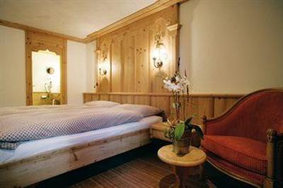 фото отеля Wellness & Spa Hotel Ermitage-Golf