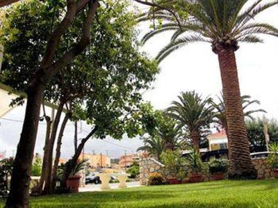 фото отеля Tropicana Beach Hotel Nea Kydonia