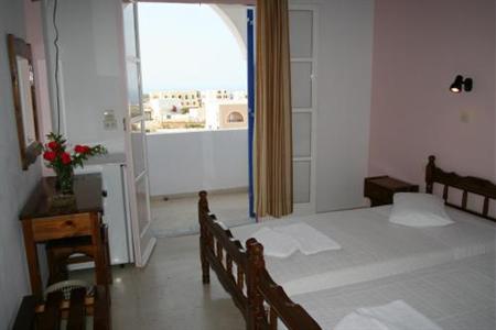 фото отеля Cyclades Hotel Karterados