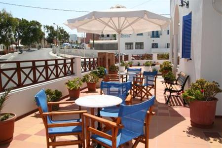 фото отеля Cyclades Hotel Karterados