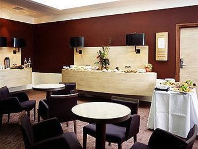 фото отеля Novotel Edinburgh Centre