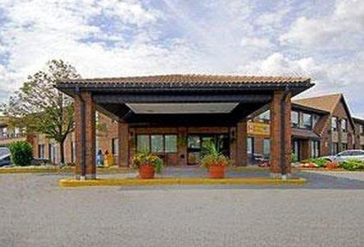 фото отеля Comfort Inn Brampton