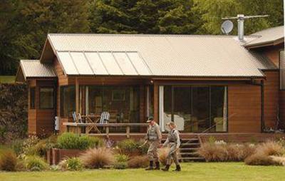 фото отеля Tongariro Lodge