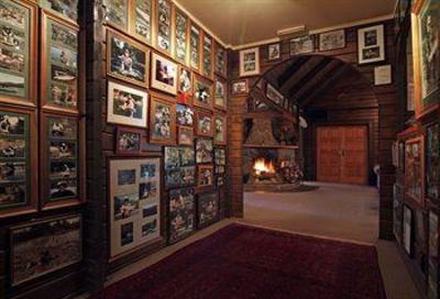 фото отеля Tongariro Lodge