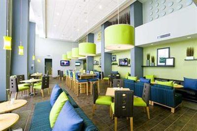 фото отеля Hampton Inn & Suites Sarasota-Bradenton Airport