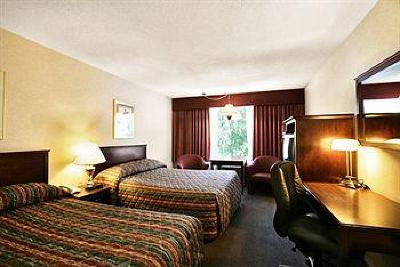 фото отеля Sandman Hotel Kelowna