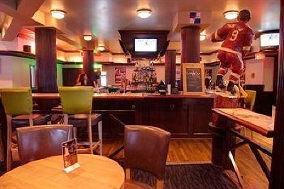 фото отеля Sandman Hotel Kelowna