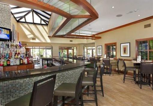 фото отеля Embassy Suites Fort Lauderdale