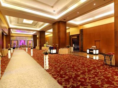 фото отеля Best Western Mangga Dua Hotel and Residence