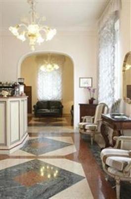 фото отеля Villa Liberty Hotel Siena