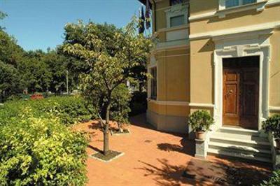 фото отеля Villa Liberty Hotel Siena