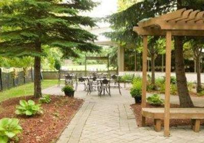 фото отеля Quality Suites Oakville