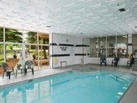 Quality Suites Oakville