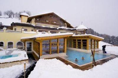 фото отеля Alpin Panorama Hotel Hubertus