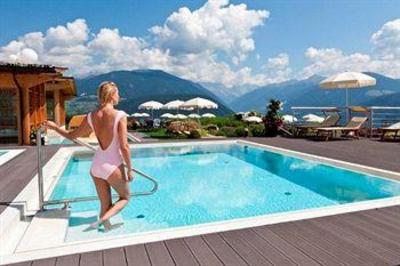 фото отеля Alpin Panorama Hotel Hubertus