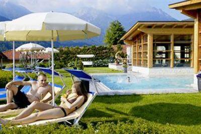 фото отеля Alpin Panorama Hotel Hubertus