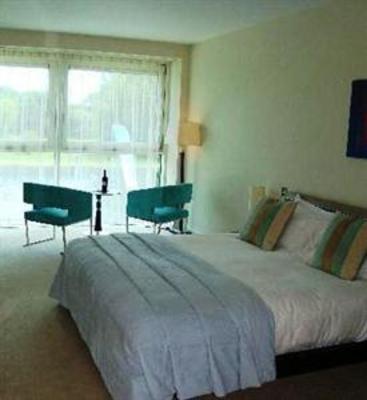 фото отеля Captains Club Hotel Christchurch (England)