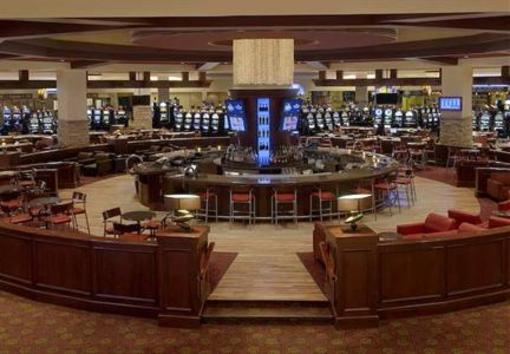фото отеля Edmonton Marriott at River Cree Resort