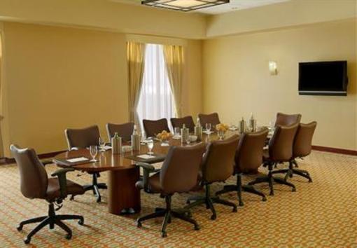 фото отеля Edmonton Marriott at River Cree Resort