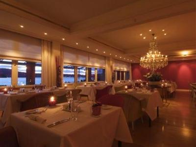 фото отеля Seehotel Hermitage Luzern