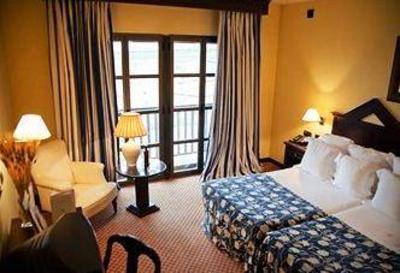 фото отеля Hotel RL Ciudad De Ubeda