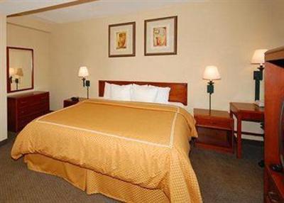 фото отеля Comfort Suites Cary
